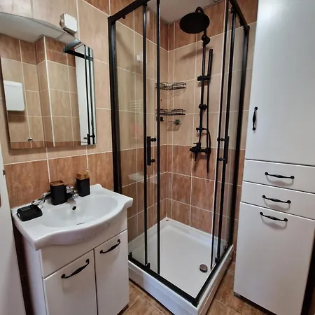 Lucky Clover Apartment *