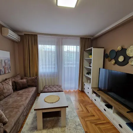 Lucky Clover Apartment *